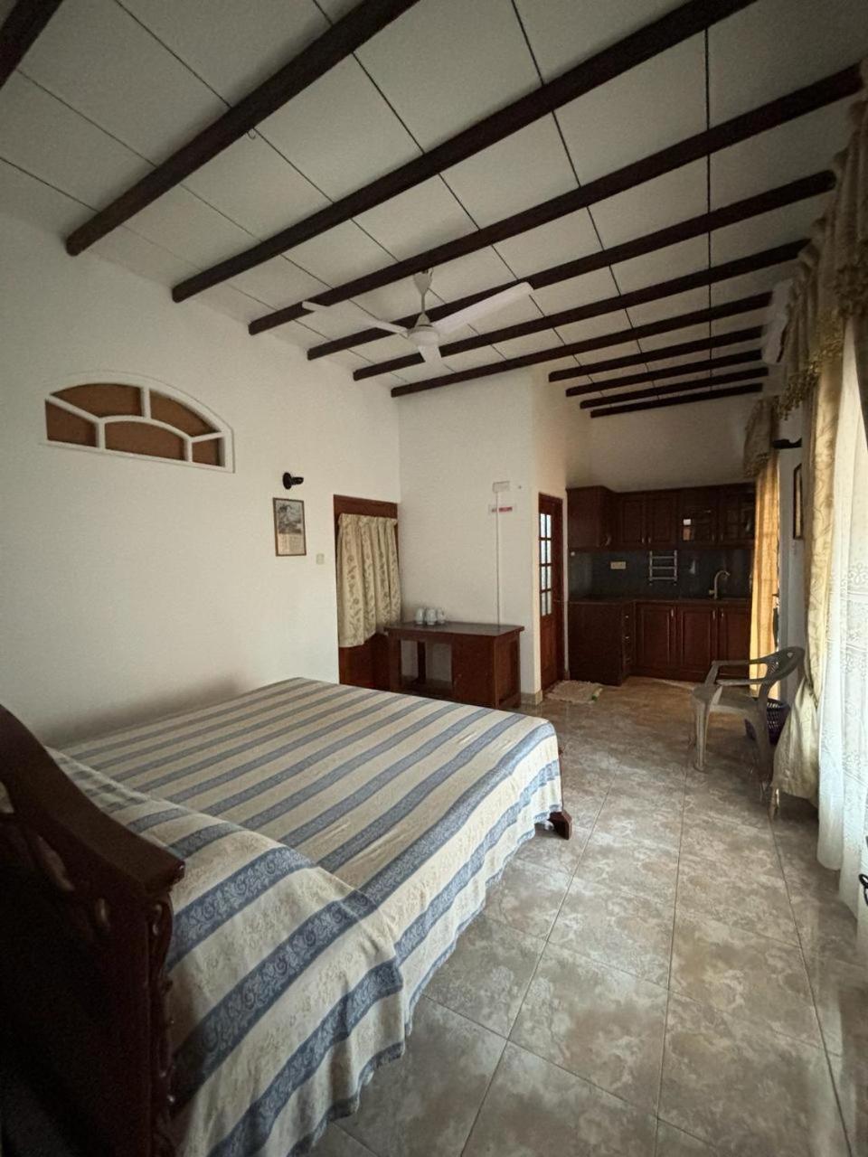 Village Inn Resort Negombo Rom bilde